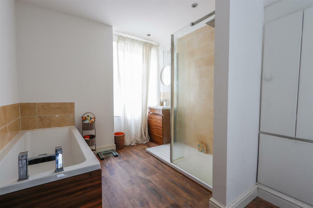 Additional image 6 of George Street, Barry