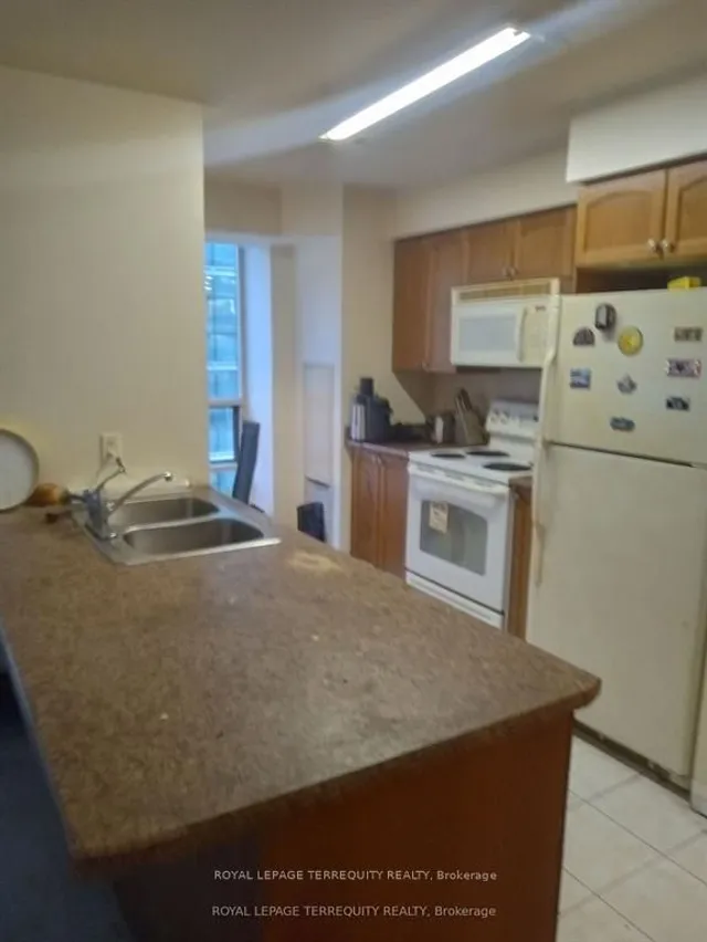 Additional image 7 of 30 Grand Trunk Cres Unit 3006