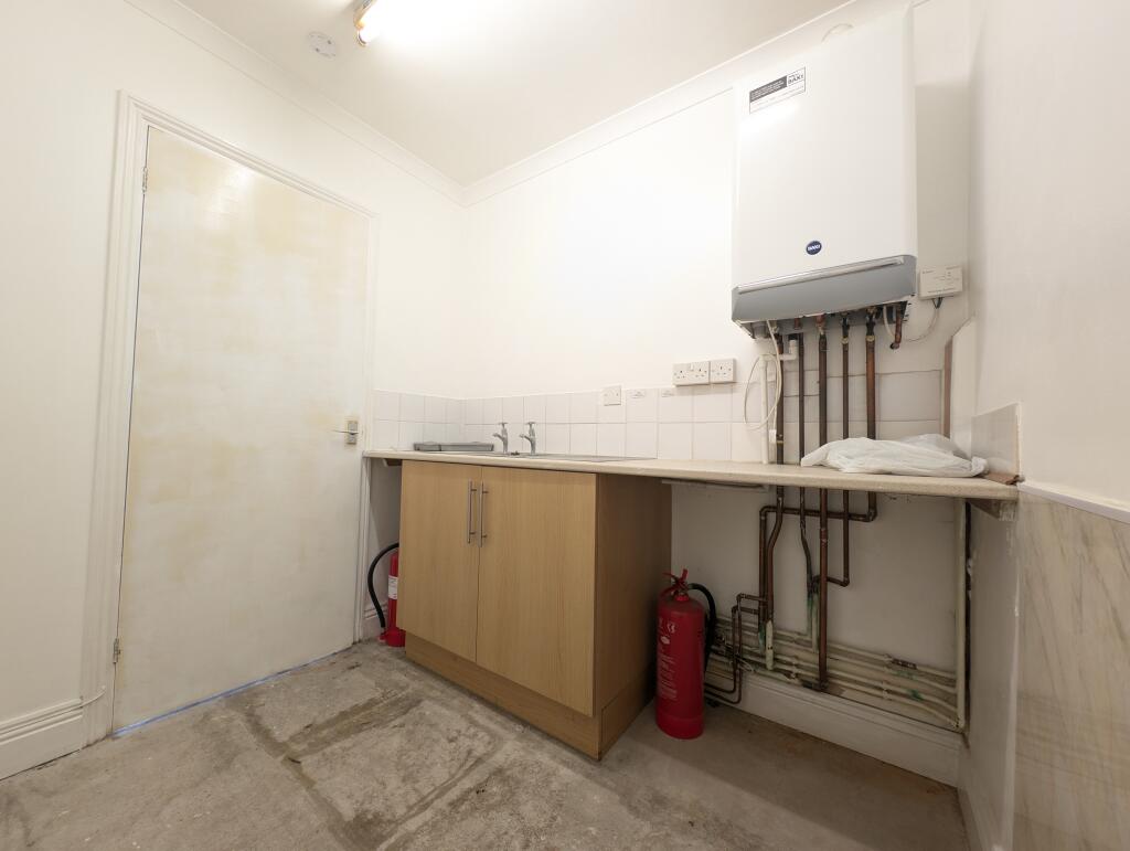 Additional image 13 of Oxford Street, Mountain Ash, CF45 3HB