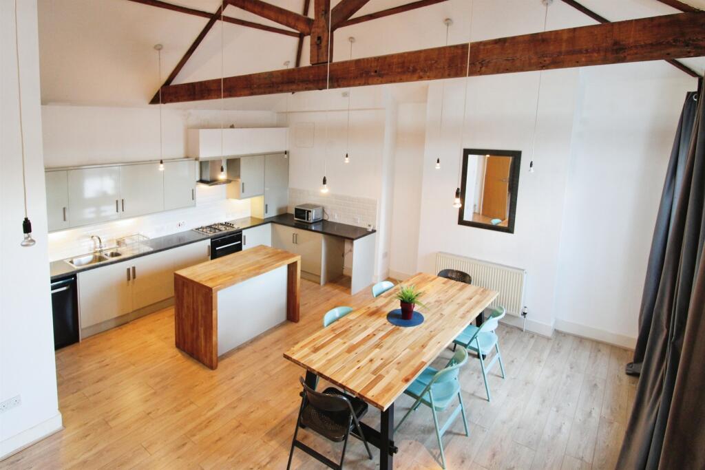 Additional image 5 of Windsor Arcade, Penarth