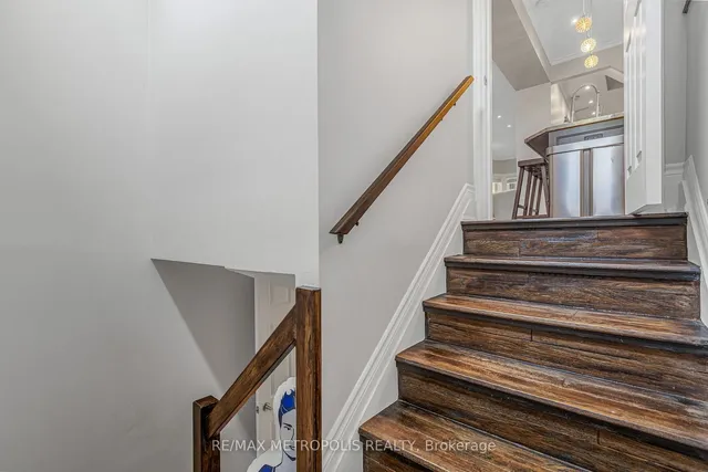 Additional image 31 of 26 Algonquin Ave