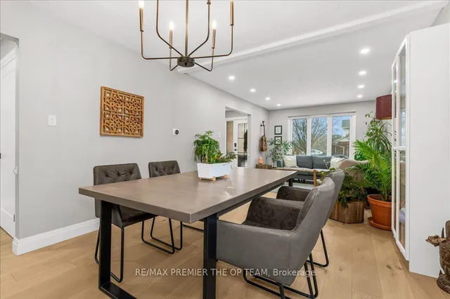 Additional image 5 of 27 Elmira Dr