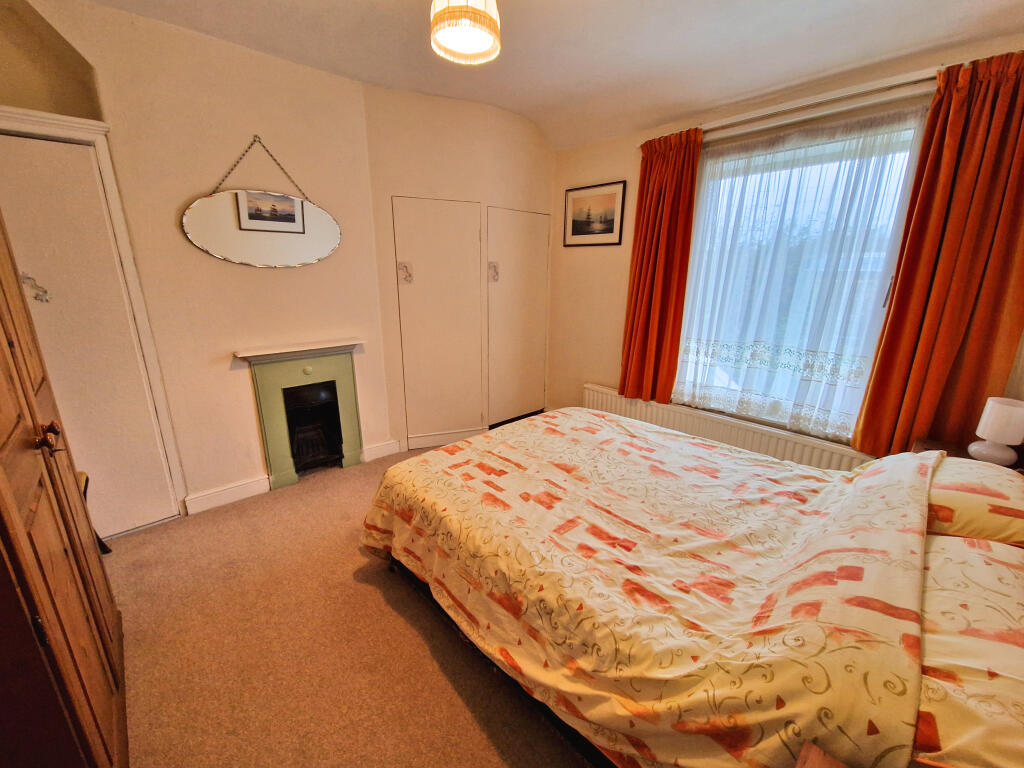 Additional image 11 of LEWIS PLACE, PORTHCAWL, CF36 3EG