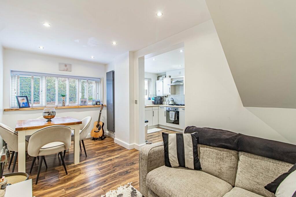Additional image 9 of Cae'r Gerddi, Church Village, Pontypridd, CF38