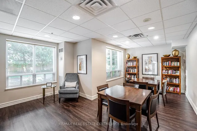 Additional image 30 of 17 Michael Power Pl Unit 606