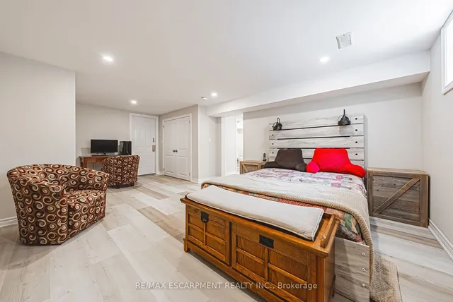 Additional image 31 of 485 56 Highway