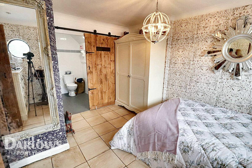 Additional image 16 of Ynys Hir, Pontypridd