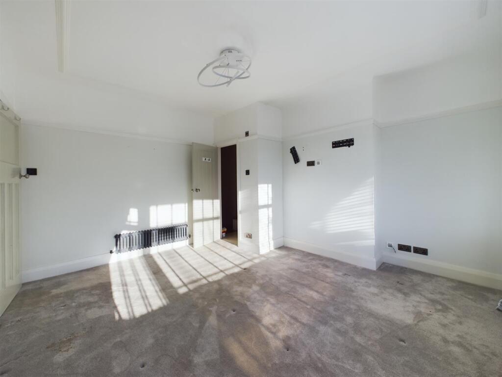 Additional image 31 of Grove Road, Wallasey