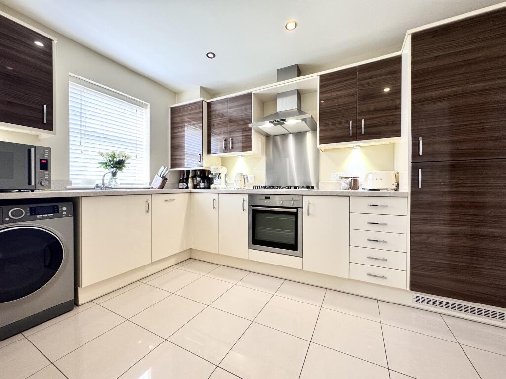 Additional image 18 of Tan Y Bryn Gardens, Llwydcoed, Aberdare, South Glamorgan