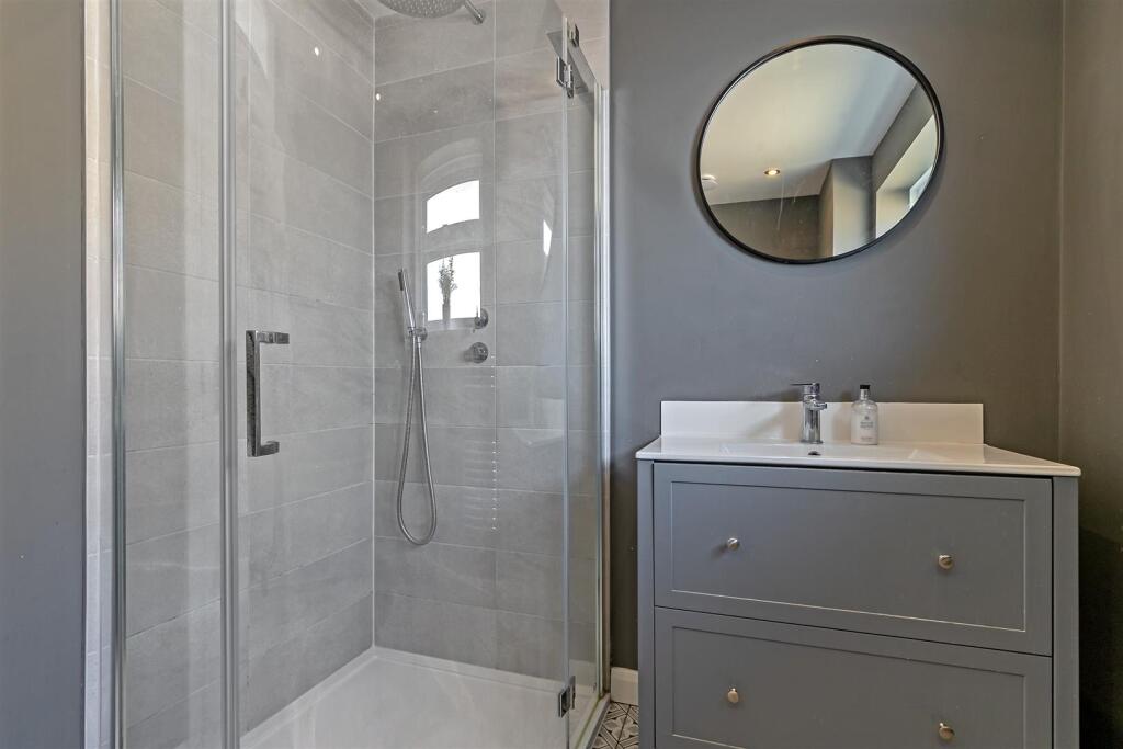 Additional image 33 of Hadrian Close, St Albans