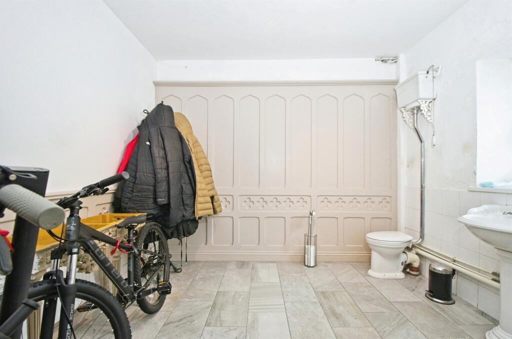 Additional image 11 of Rhoose Road, Rhoose, Barry