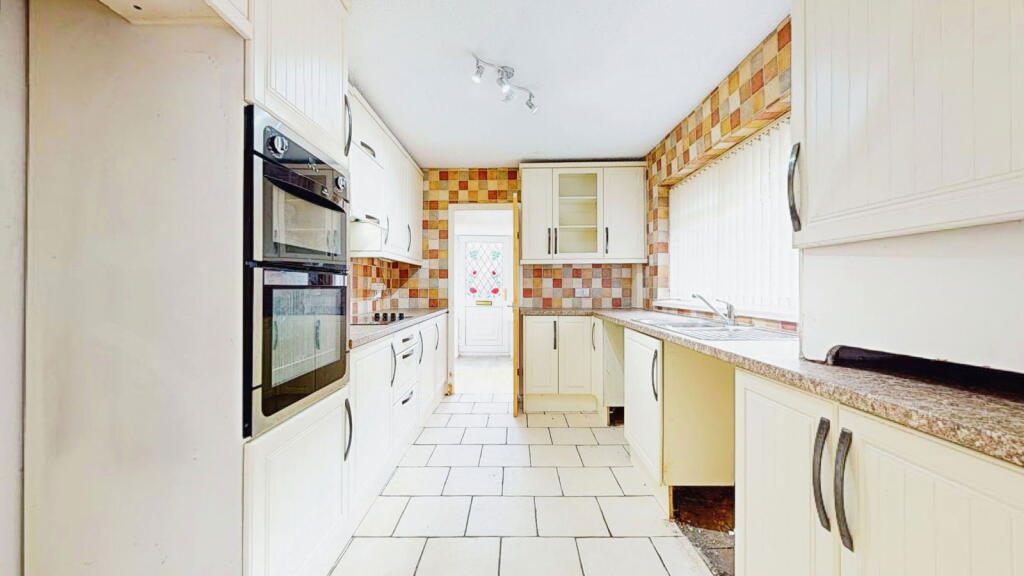 Additional image 8 of Birch grove, Landare