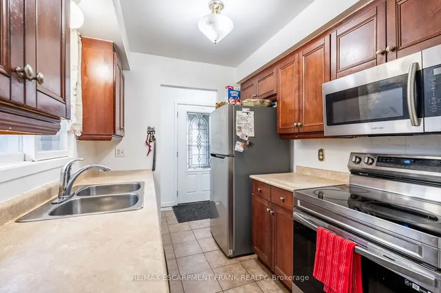 Additional image 12 of 97 Guildwood Dr