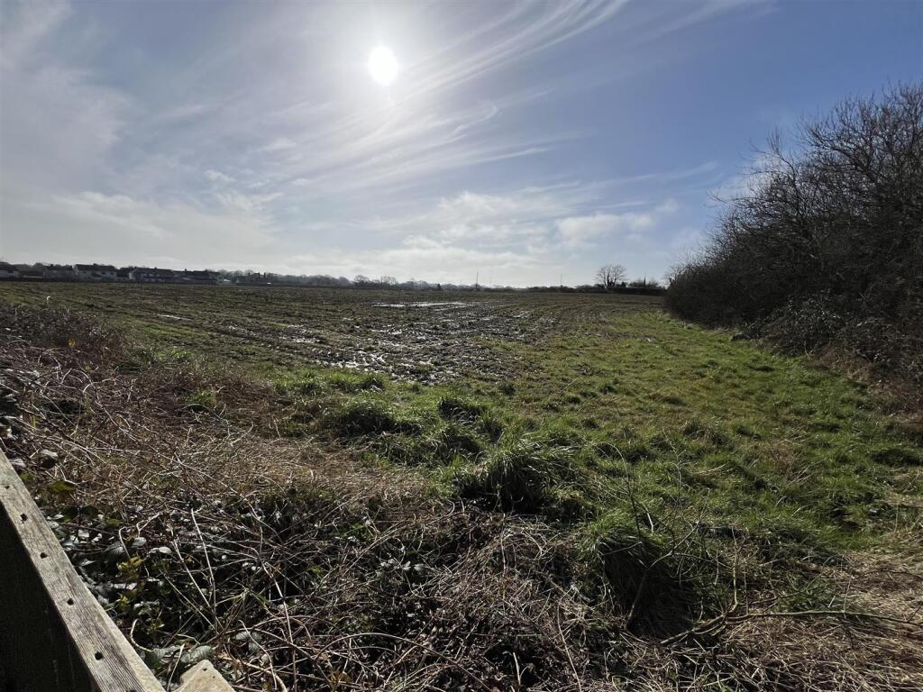 Additional image 43 of Gwendoline Close, Thingwall, Wirral