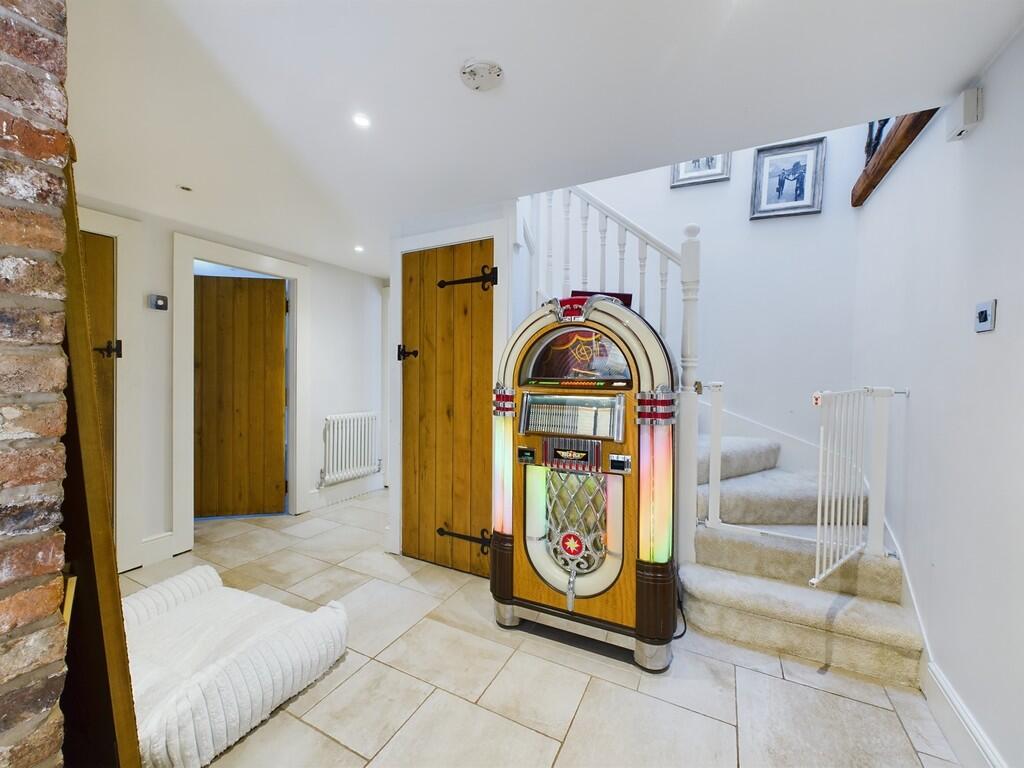 Additional image 10 of The Hawthornes, Wimbolds Trafford