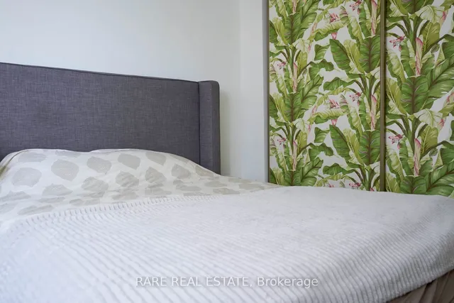 Additional image 5 of 89 Mccaul St Unit 423