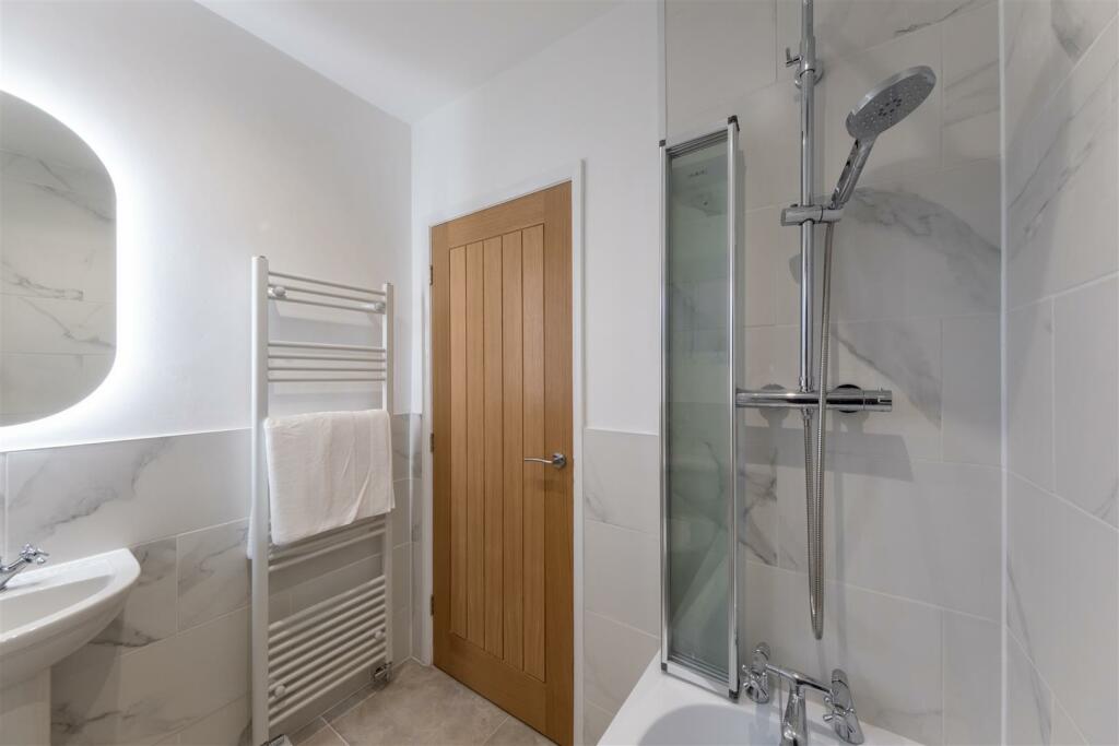 Additional image 31 of Platts Lane, Tarvin