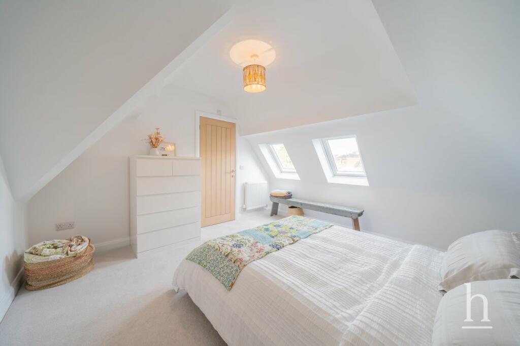 Additional image 39 of Gayton Parkway, Gayton, CH60