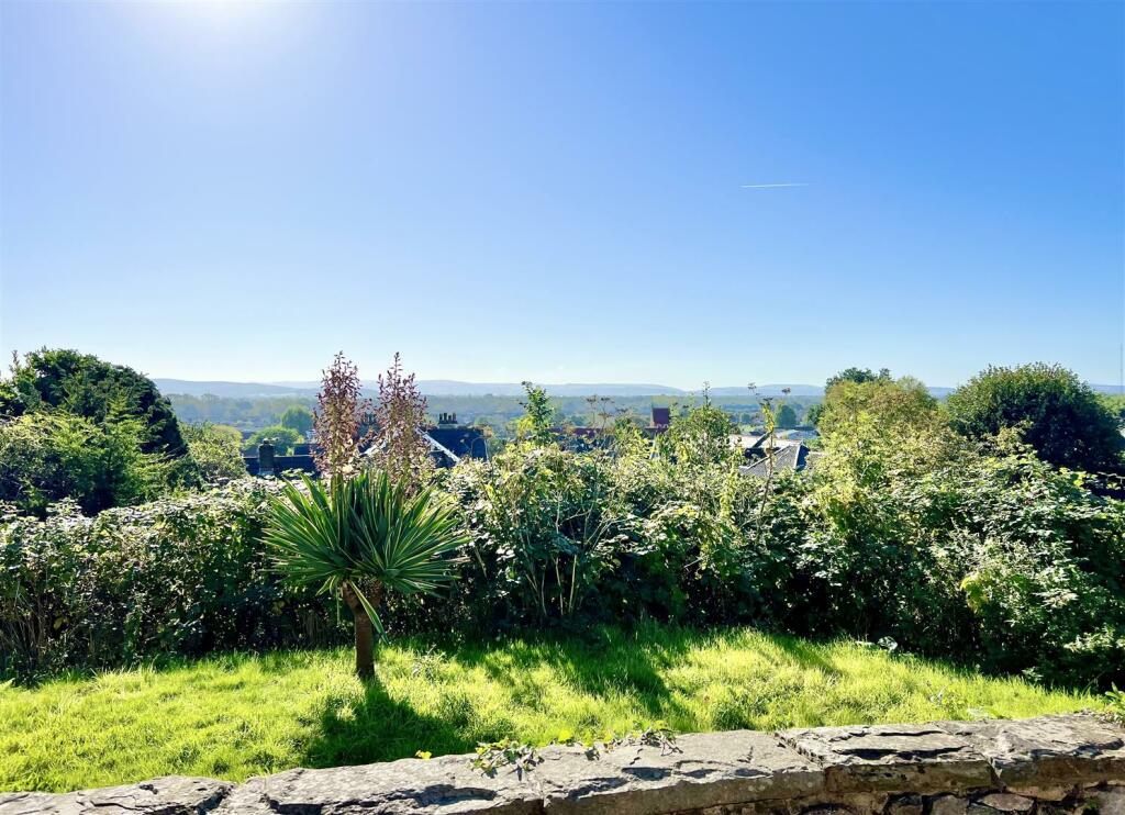 Additional image 16 of Garden Apartment and Parking