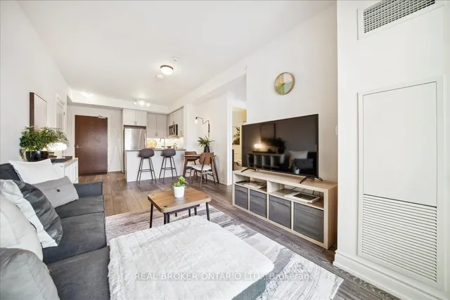 Additional image 12 of 1050 Main St Unit 301