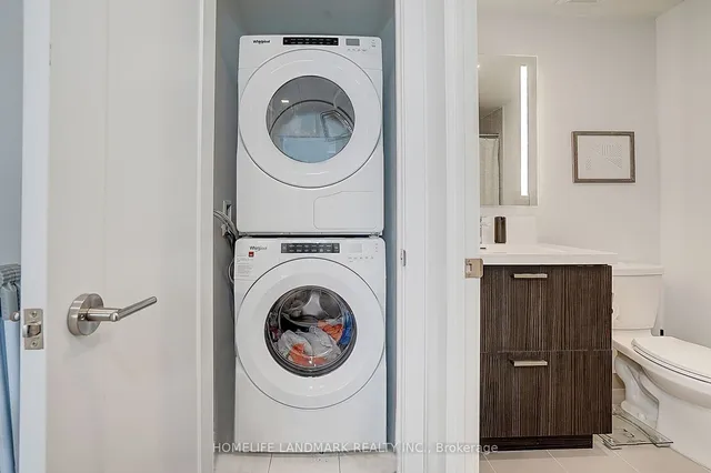 Additional image 14 of 50 Mccaul St Unit 1101