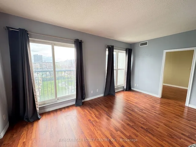 Additional image 9 of 135 James St Unit 302