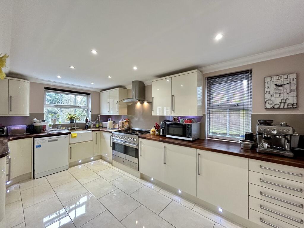 Additional image 4 of Williams Close, Ely, Cambridgeshire