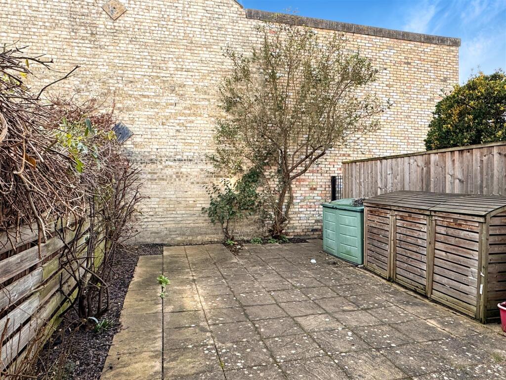 Additional image 15 of Victoria Road, Cambridge