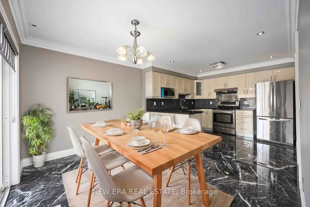 Additional image 4 of 83 Mondeo Dr Unit 220