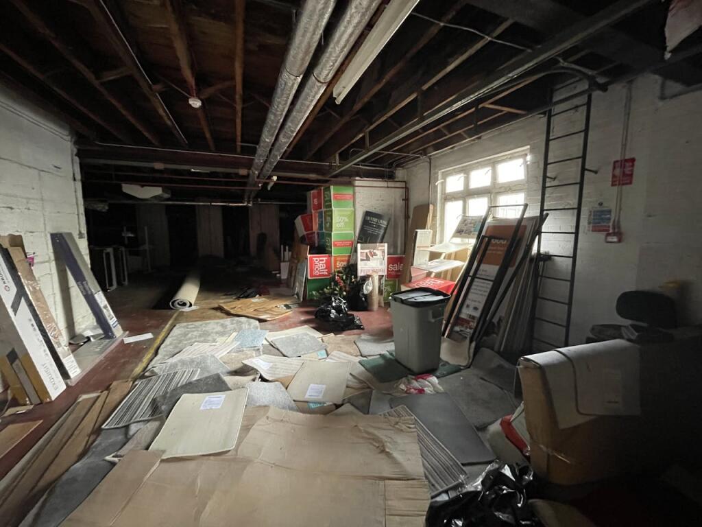 Additional image 5 of 87 High Street West Wickham, Bromley, BR4 0LS