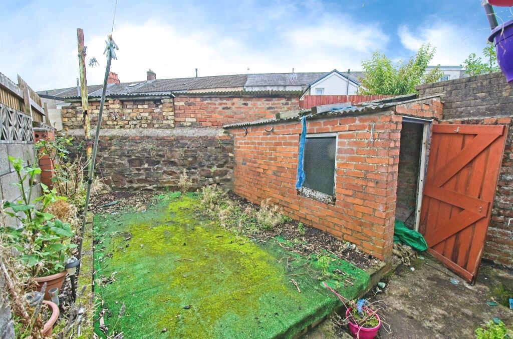 Additional image 17 of Gadlys Gardens, Aberdare