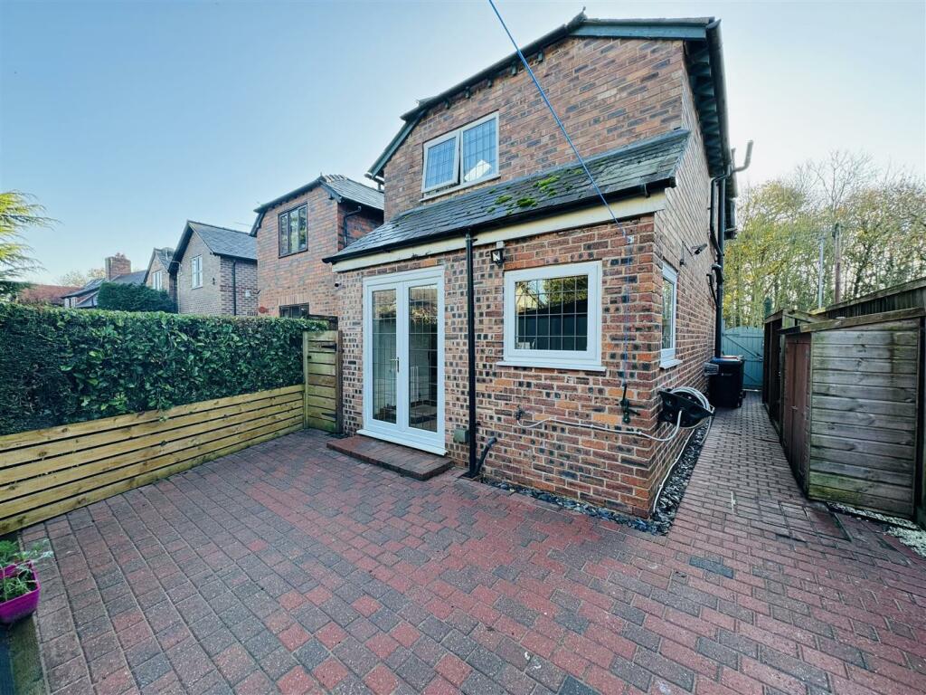 Additional image 16 of Kinnerton Road, Dodleston, Chester