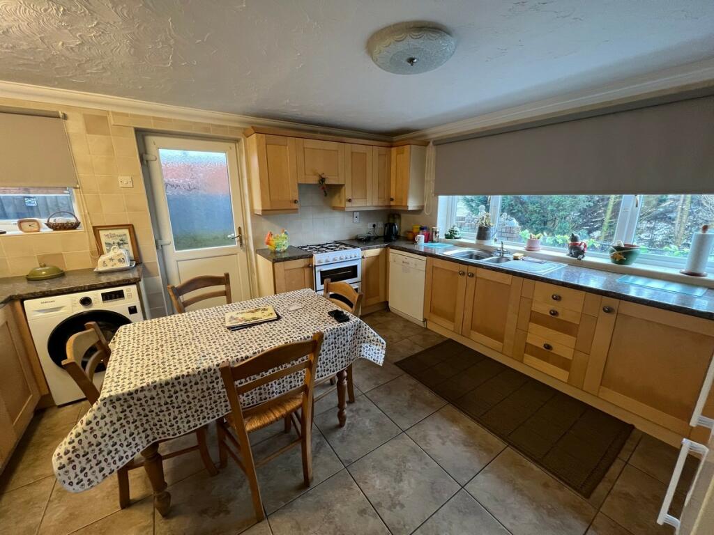 Additional image 3 of Celyn Isaf Coed Ely - Porth