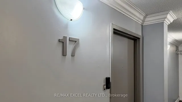 Additional image 30 of 110 Ling Rd Unit 17