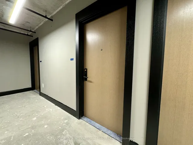 Additional image 5 of 195 McCaul St Unit 507