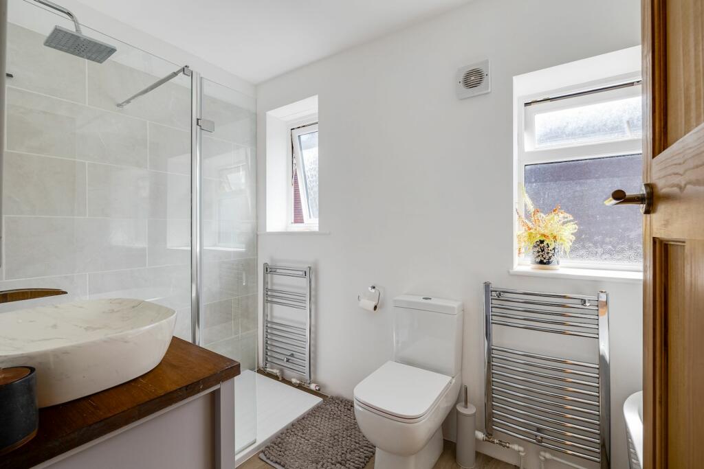 Additional image 19 of Long Lane, Upton, CH2