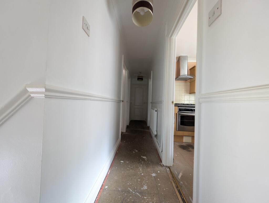 Additional image 30 of Oxford Street, Mountain Ash, CF45 3HB