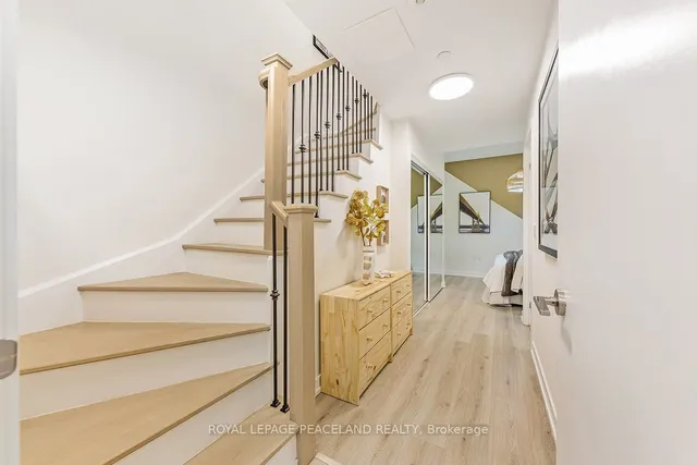 Additional image 24 of 266 Finch Ave Unit 15