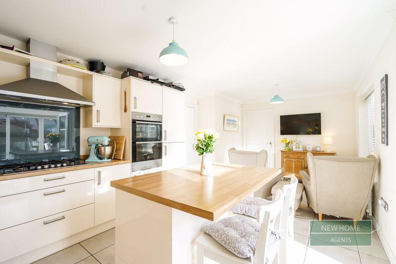 Additional image 6 of Balmoral Avenue, Heaton, Bolton, BL1 5UY