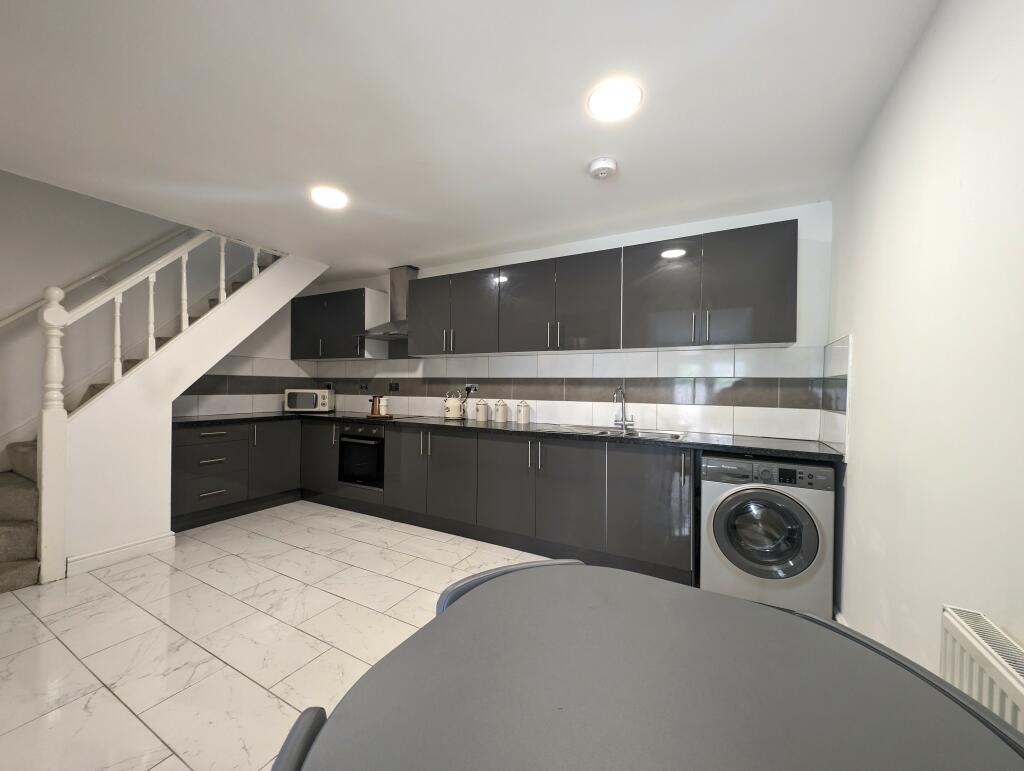 Additional image 15 of Milton Terrace, Merthyr Tydfil, CF47 0DG