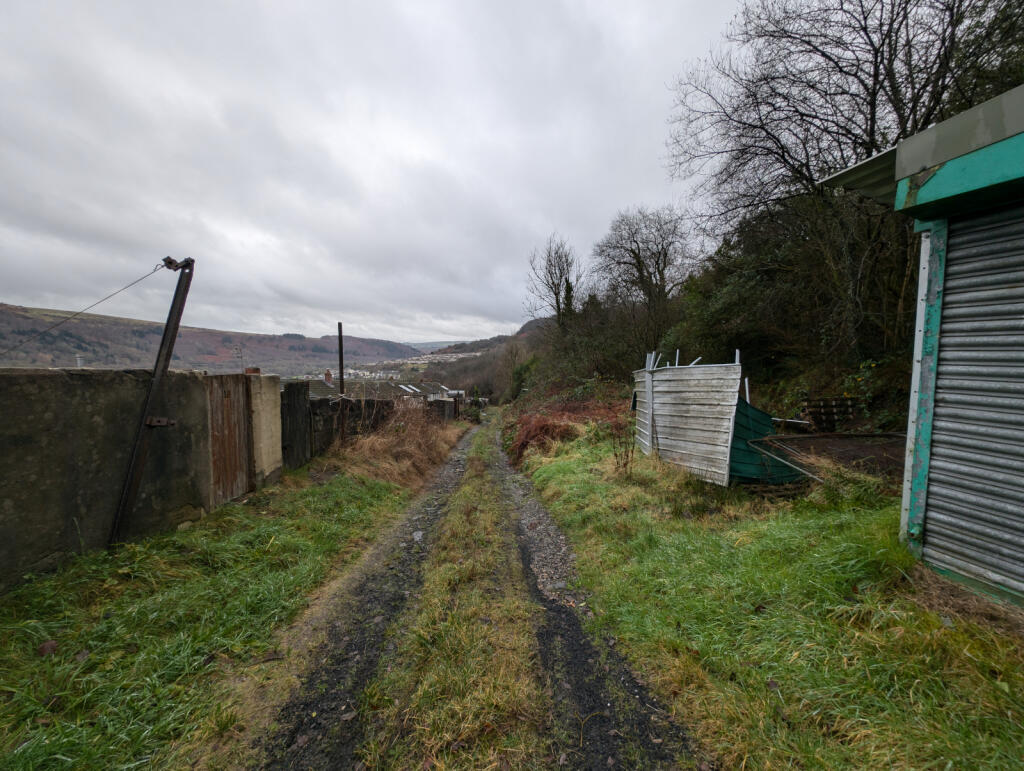 Additional image 16 of Monmouth Street, CF45 3NJ