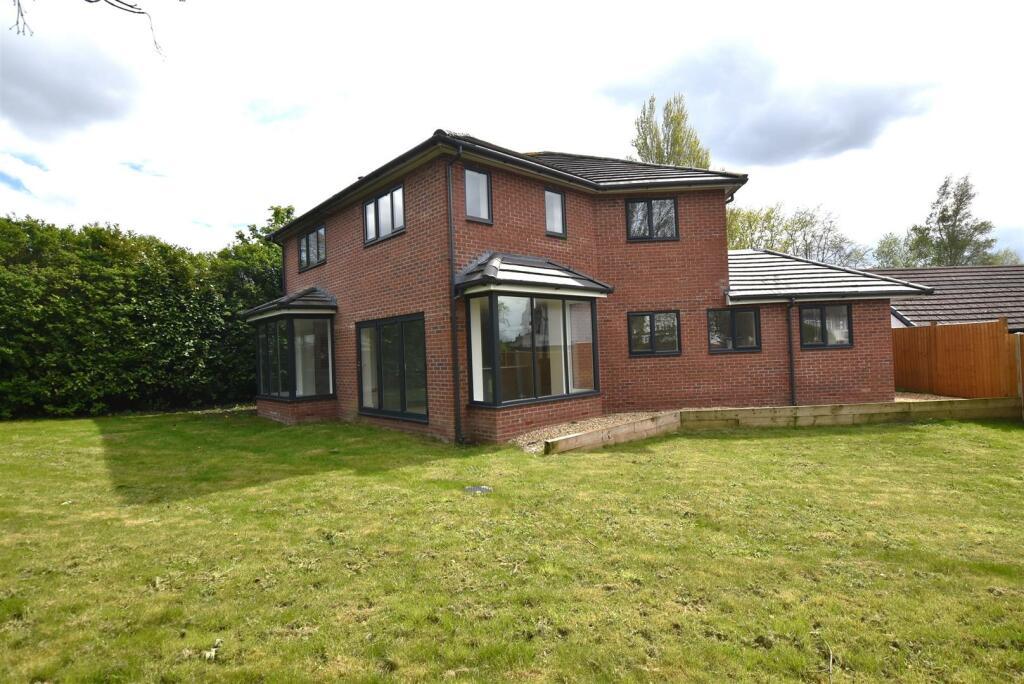 The Ridings, Noctorum