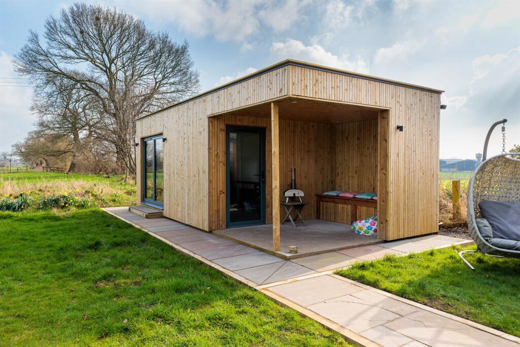 Additional image 25 of Heath Lane, Great Barrow, Chester