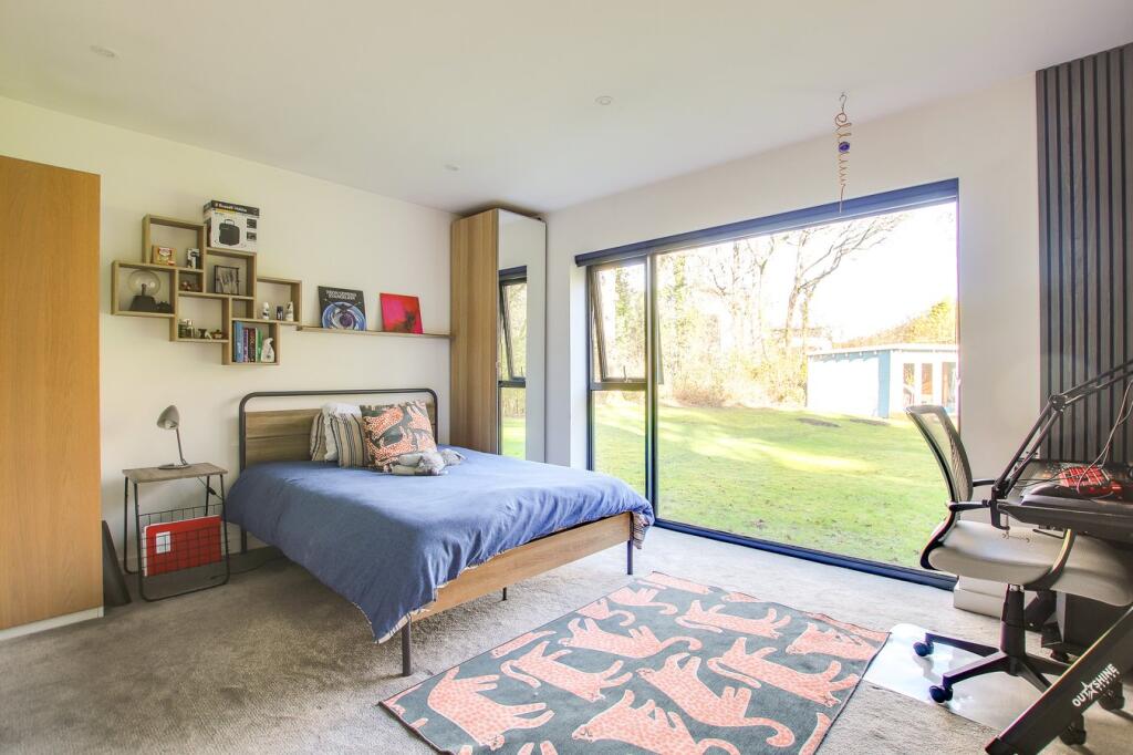 Additional image 16 of Chewton Common Road, Highcliffe, Christchurch, BH23