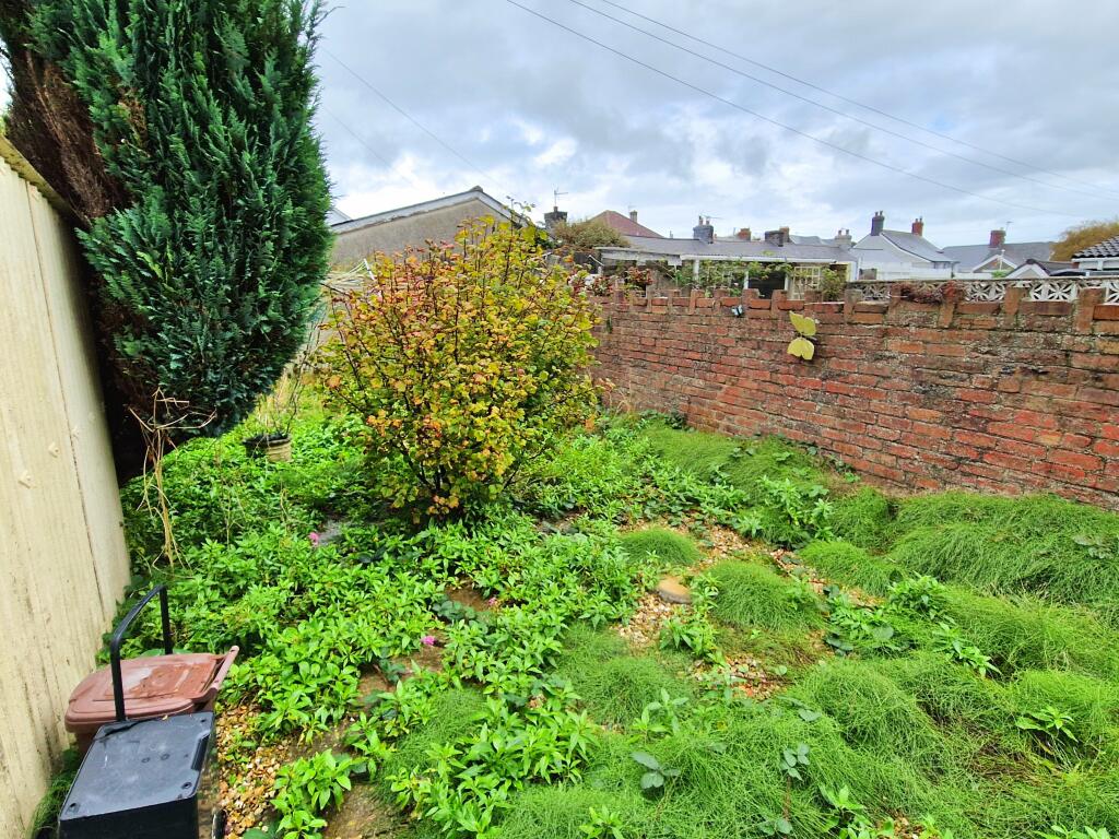 Additional image 12 of BLUNDELL AVENUE, PORTHCAWL, CF36 3YY