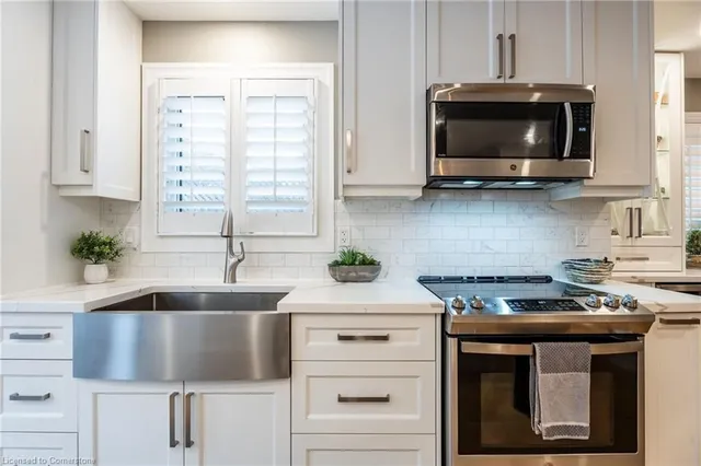 Additional image 17 of 371 Knightsbridge Cres