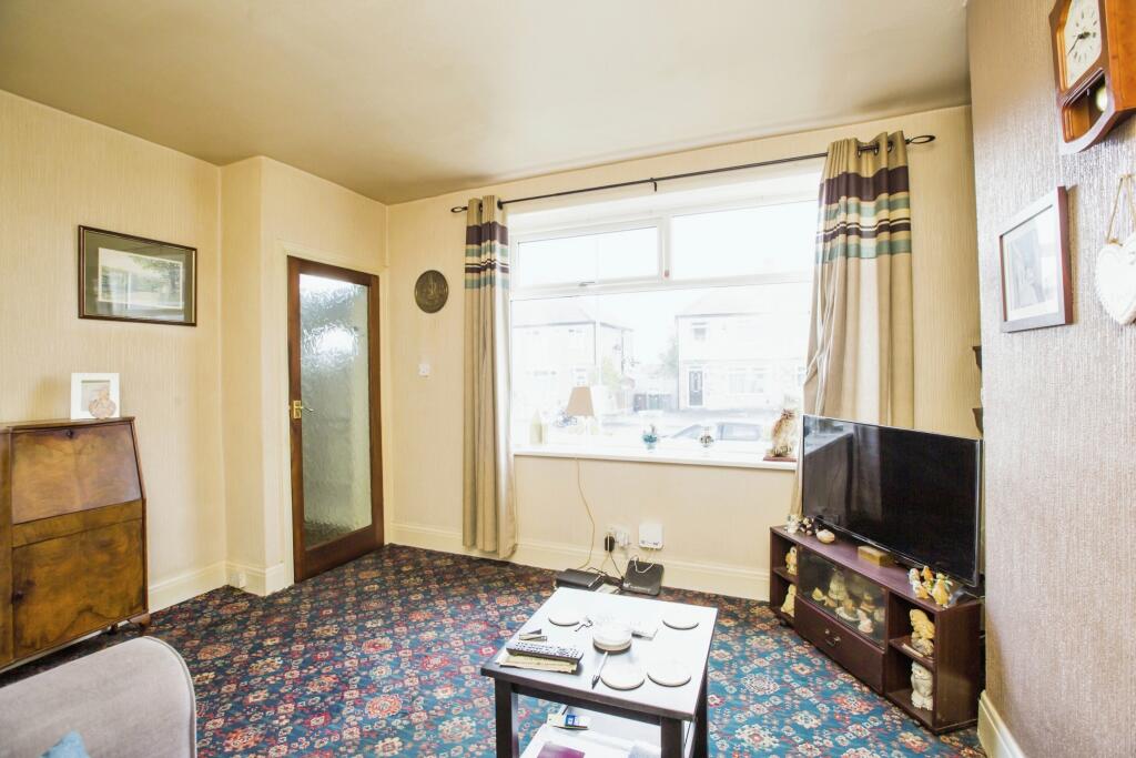 Additional image 16 of Farfield Grove, Bradford, BD6