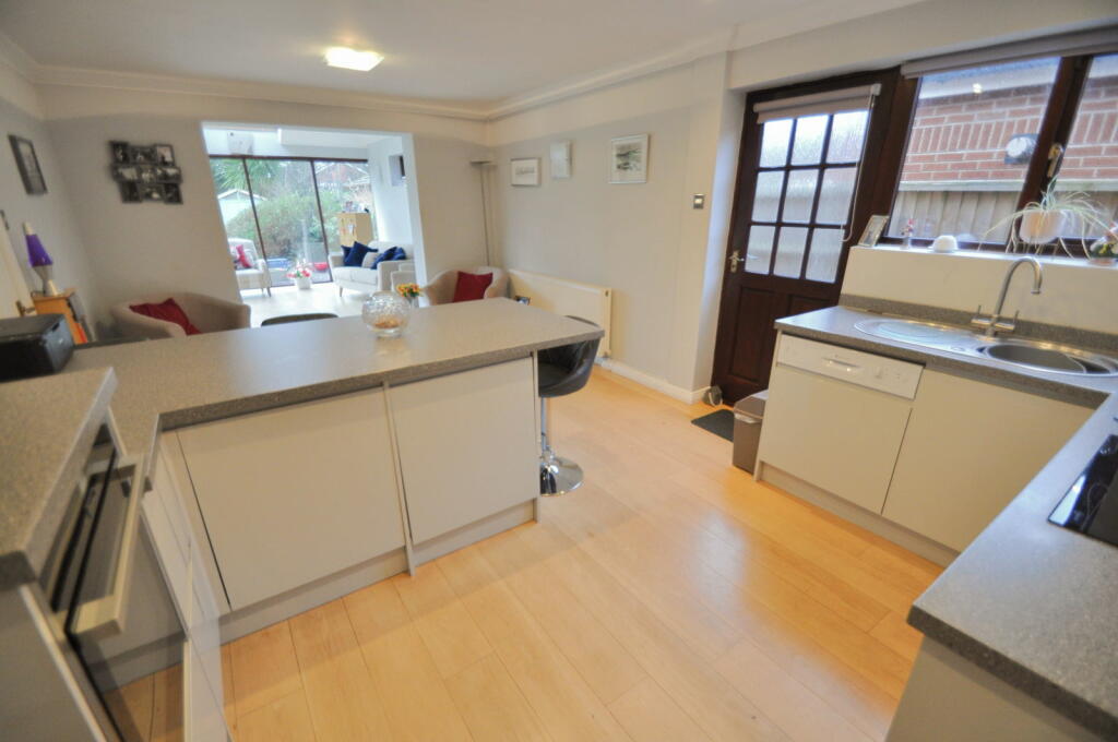 Additional image 35 of Birch Avenue, Saughall Massie