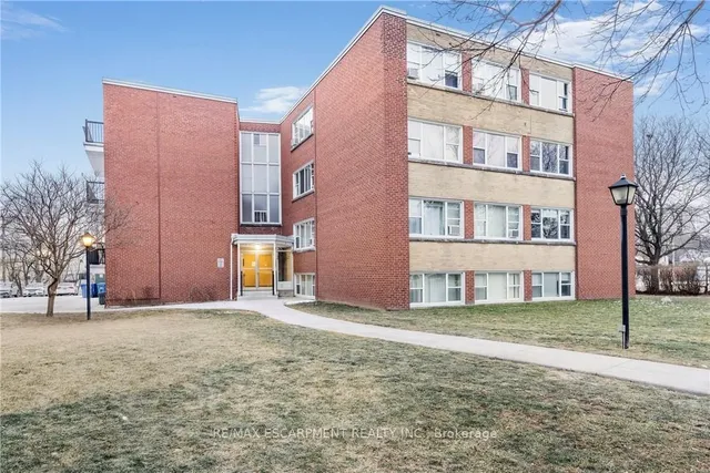 Additional image 2 of 2052 Courtland Dr Unit 401