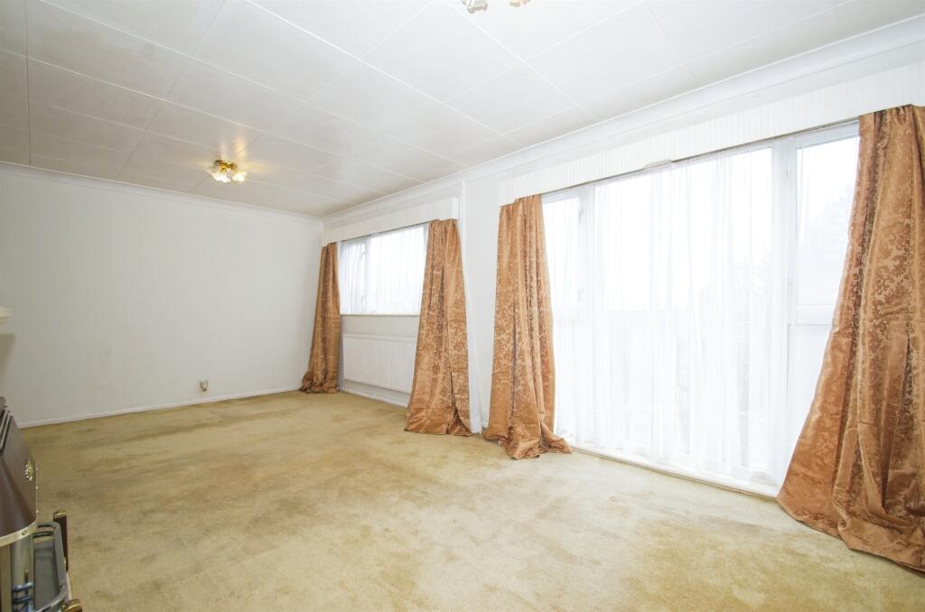 Additional image 5 of Chapel Hill Close, Llanharan, Pontyclun